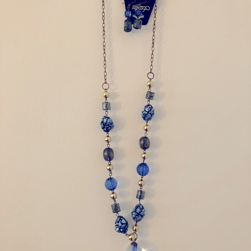 Necklace and earrings